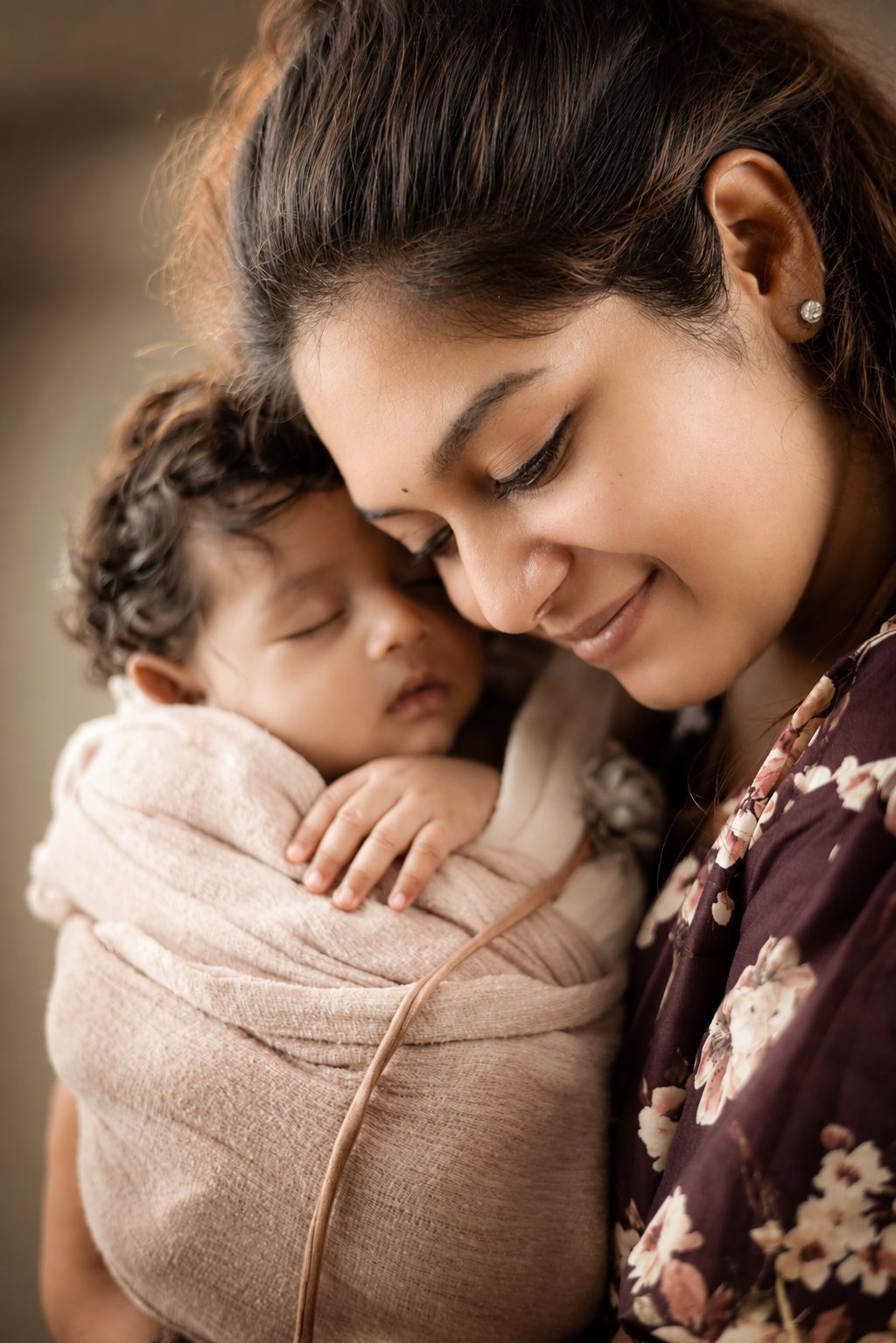 Maternity Photography Dubai — MG Photography UAE